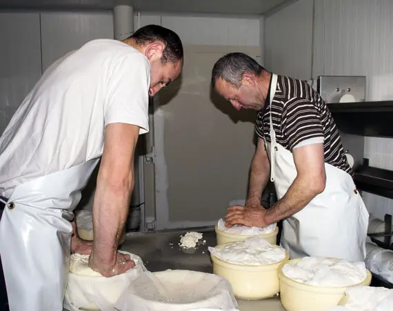 fabrication-fromage-8